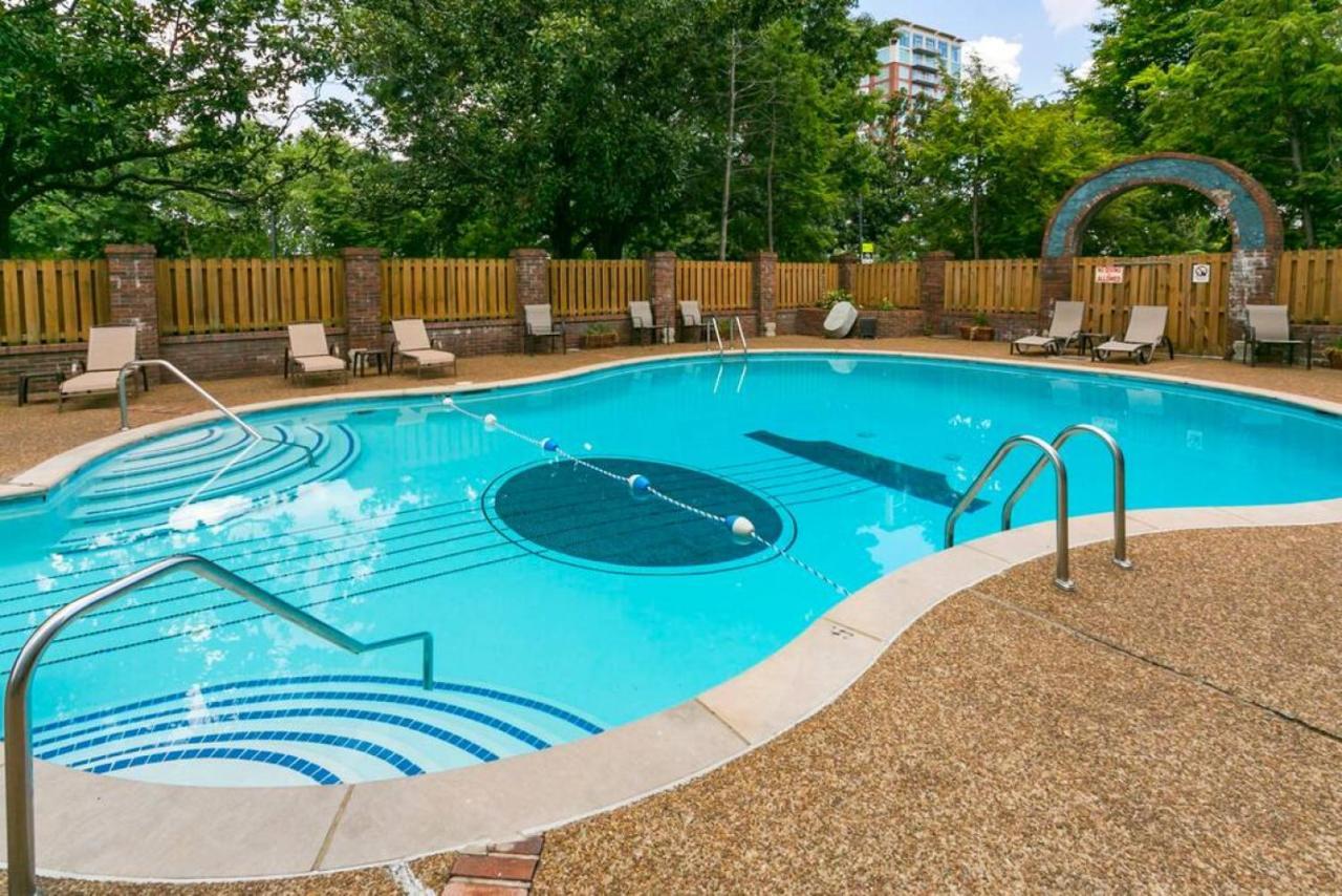 Music Row Retreat - 3 Beds, 1 Bedroom, Pool, Parking Nashville Eksteriør bilde