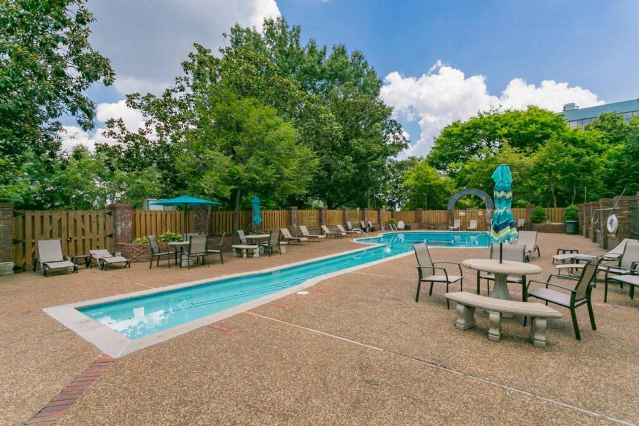 Music Row Retreat - 3 Beds, 1 Bedroom, Pool, Parking Nashville Eksteriør bilde